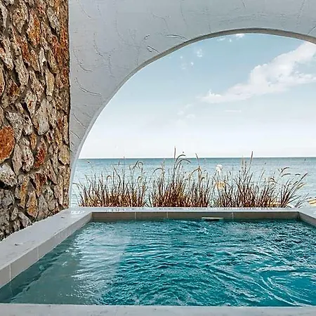 Hotel Delfini & 3*